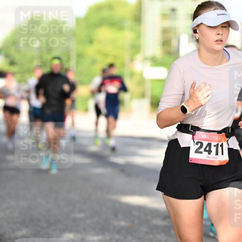 06.09.2026 - CURREX Alsterlauf Dr. Thomas Lammeyer http://msf.ph/oto/10127564 06.09.2026 09:47:19 Laufen 2411 meine-sportfotos.de
