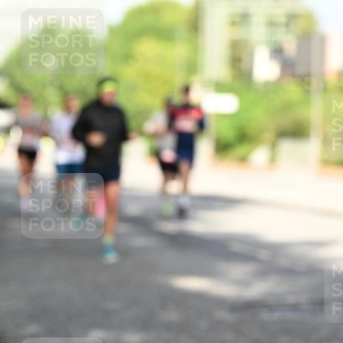 06.09.2026 - CURREX Alsterlauf Dr. Thomas Lammeyer http://msf.ph/oto/10127569 06.09.2026 09:47:20 Laufen  meine-sportfotos.de