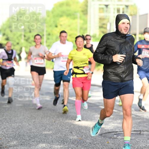 06.09.2026 - CURREX Alsterlauf Dr. Thomas Lammeyer http://msf.ph/oto/10127587 06.09.2026 09:47:22 Laufen 304, 4142 meine-sportfotos.de
