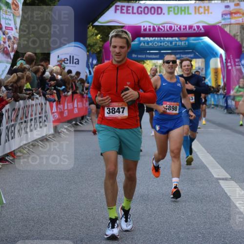 06.09.2026 - CURREX Alsterlauf Strokosch-Dieckow http://msf.ph/oto/10127593 06.09.2026 09:48:33 Ziel 2796, 3798, 3847, 3860, 3977, 4471, 4553, 4690, 4774, 4898, 5311, 6040, 6481, 8188, 8217 meine-sportfotos.de