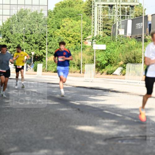 06.09.2026 - CURREX Alsterlauf Dr. Thomas Lammeyer http://msf.ph/oto/10127632 06.09.2026 09:47:27 Laufen  meine-sportfotos.de