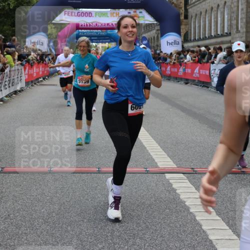 06.09.2026 - CURREX Alsterlauf Strokosch-Dieckow http://msf.ph/oto/10127669 06.09.2026 10:01:26 Ziel 2400, 2485, 2492, 3195, 3280, 3401, 3730, 3740, 4049, 4055, 4429, 4580, 5060, 5139, 5237, 5424, 5523, 5598, 5745, 5793, 6027, 6033, 6145, 6445 meine-sportfotos.de