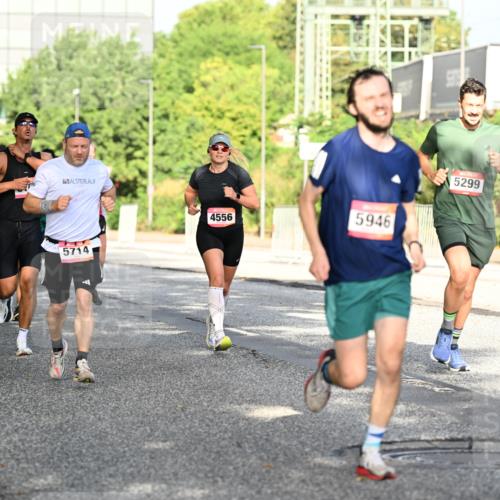 06.09.2026 - CURREX Alsterlauf Dr. Thomas Lammeyer http://msf.ph/oto/10127672 06.09.2026 09:47:34 Laufen 5365, 5714, 4556, 5946, 5299, 98 meine-sportfotos.de