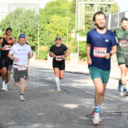 06.09.2026 - CURREX Alsterlauf Dr. Thomas Lammeyer http://msf.ph/oto/10127673 06.09.2026 09:47:34 Laufen 8160, 5365, 5714, 4556, 5946, 5299, 4998 meine-sportfotos.de