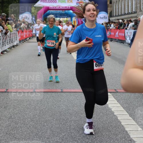 06.09.2026 - CURREX Alsterlauf Strokosch-Dieckow http://msf.ph/oto/10127700 06.09.2026 10:01:27 Ziel 2400, 2492, 3195, 3280, 3401, 3518, 3730, 3740, 4055, 4580, 5012, 5060, 5139, 5237, 5424, 5523, 5598, 5745, 5793, 6027, 6033, 6145, 6445 meine-sportfotos.de