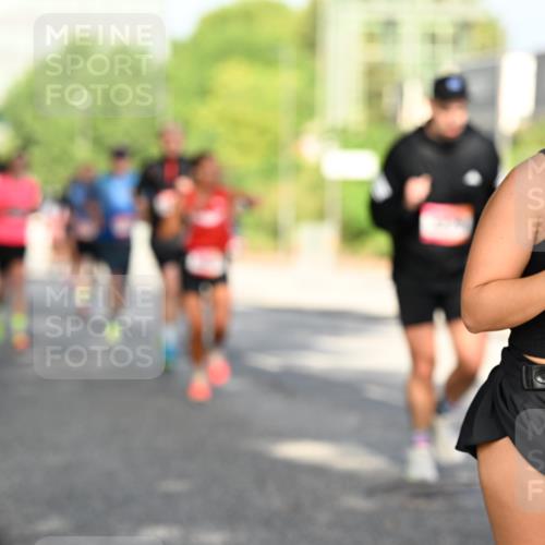 06.09.2026 - CURREX Alsterlauf Dr. Thomas Lammeyer http://msf.ph/oto/10127747 06.09.2026 09:47:43 Laufen 8277 meine-sportfotos.de