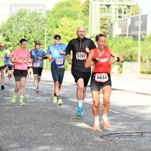 06.09.2026 - CURREX Alsterlauf Dr. Thomas Lammeyer http://msf.ph/oto/10127758 06.09.2026 09:47:45 Laufen 371, 2344, 5102, 5282, 4834 meine-sportfotos.de