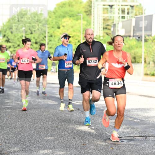 06.09.2026 - CURREX Alsterlauf Dr. Thomas Lammeyer http://msf.ph/oto/10127761 06.09.2026 09:47:45 Laufen 4371, 2344, 5102, 5282, 4834 meine-sportfotos.de