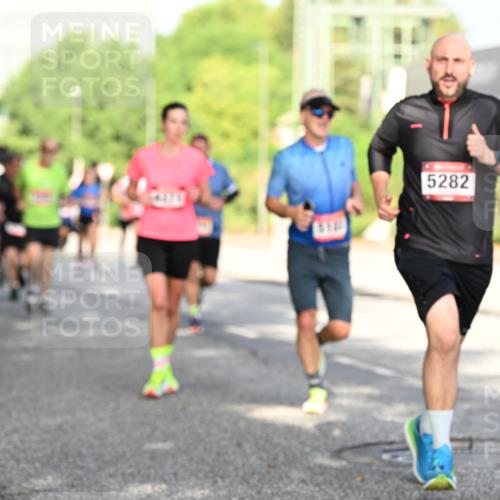 06.09.2026 - CURREX Alsterlauf Dr. Thomas Lammeyer http://msf.ph/oto/10127772 06.09.2026 09:47:46 Laufen 5282 meine-sportfotos.de