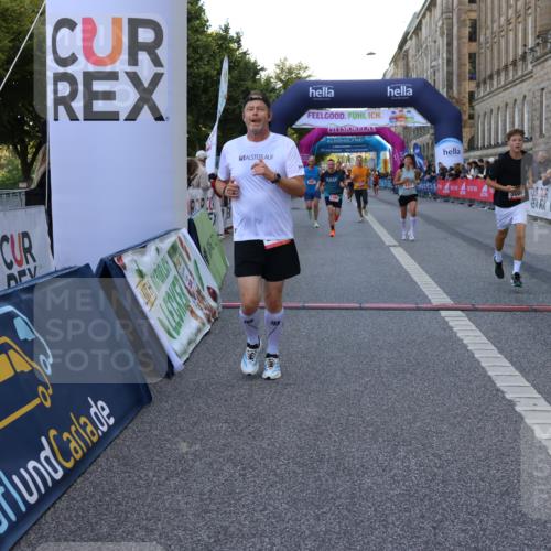 06.09.2026 - CURREX Alsterlauf Strokosch-Dieckow http://msf.ph/oto/10127801 06.09.2026 09:48:45 Ziel 2081, 2088, 2480, 2632, 3008, 4359, 5204, 5245, 5450, 5941, 6061, 6198, 6317, 8223 meine-sportfotos.de