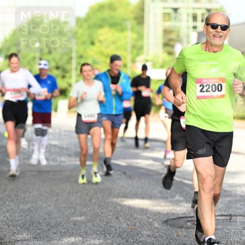 06.09.2026 - CURREX Alsterlauf Dr. Thomas Lammeyer http://msf.ph/oto/10127811 06.09.2026 09:47:51 Laufen 21, 2200 meine-sportfotos.de