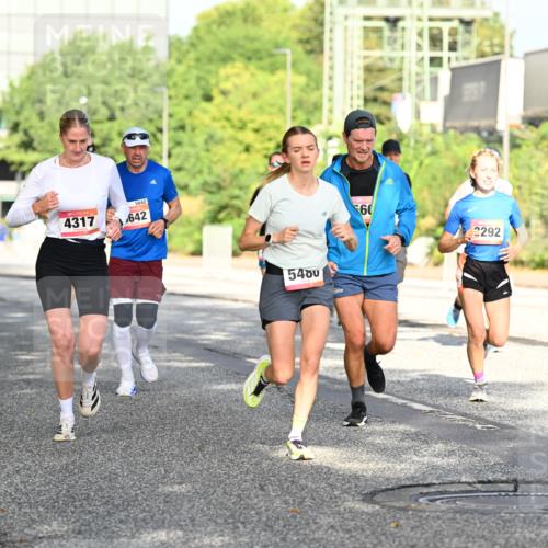 06.09.2026 - CURREX Alsterlauf Dr. Thomas Lammeyer http://msf.ph/oto/10127822 06.09.2026 09:47:51 Laufen 4317, 5642, 642, 5480, 60, 2292, 6182 meine-sportfotos.de
