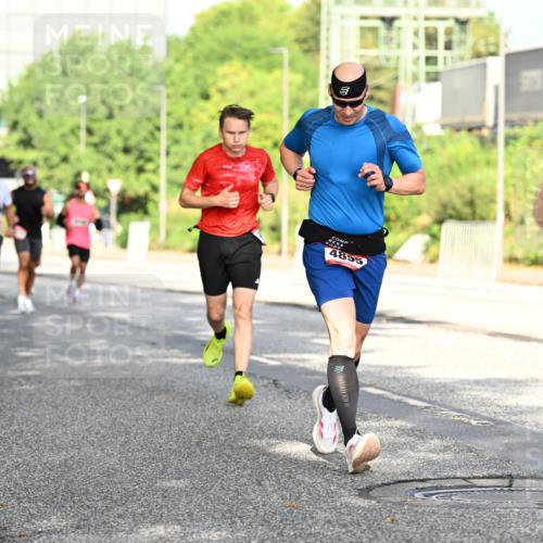 06.09.2026 - CURREX Alsterlauf Dr. Thomas Lammeyer http://msf.ph/oto/10127854 06.09.2026 09:47:55 Laufen 30, 4895 meine-sportfotos.de