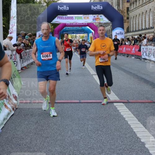 06.09.2026 - CURREX Alsterlauf Strokosch-Dieckow http://msf.ph/oto/10127860 06.09.2026 09:48:49 Ziel 2480, 2632, 3008, 5204, 5280, 5410, 6061, 6317 meine-sportfotos.de