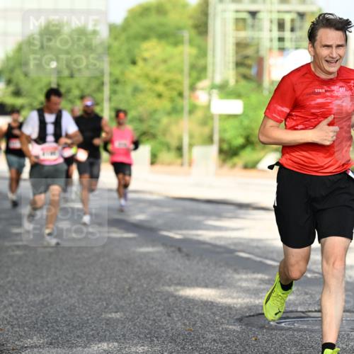 06.09.2026 - CURREX Alsterlauf Dr. Thomas Lammeyer http://msf.ph/oto/10127874 06.09.2026 09:47:57 Laufen  meine-sportfotos.de