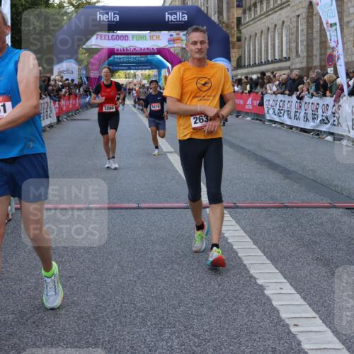 06.09.2026 - CURREX Alsterlauf Strokosch-Dieckow http://msf.ph/oto/10127899 06.09.2026 09:48:50 Ziel 2480, 2632, 3008, 5204, 5280, 5410, 6061, 6317 meine-sportfotos.de