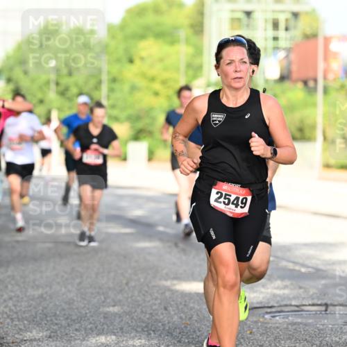 06.09.2026 - CURREX Alsterlauf Dr. Thomas Lammeyer http://msf.ph/oto/10127938 06.09.2026 09:48:04 Laufen 2549 meine-sportfotos.de