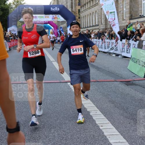 06.09.2026 - CURREX Alsterlauf Strokosch-Dieckow http://msf.ph/oto/10127940 06.09.2026 09:48:53 Ziel 2632, 3009, 3074, 5204, 5280, 5410, 5929, 6061, 6317 meine-sportfotos.de