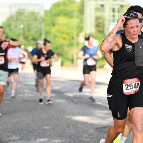 06.09.2026 - CURREX Alsterlauf Dr. Thomas Lammeyer http://msf.ph/oto/10127943 06.09.2026 09:48:04 Laufen 2549 meine-sportfotos.de