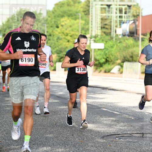 06.09.2026 - CURREX Alsterlauf Dr. Thomas Lammeyer http://msf.ph/oto/10127956 06.09.2026 09:48:06 Laufen 6190, 3340, 3138, 4681 meine-sportfotos.de