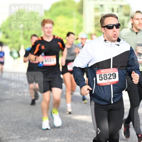 06.09.2026 - CURREX Alsterlauf Dr. Thomas Lammeyer http://msf.ph/oto/10128062 06.09.2026 09:48:16 Laufen 5551, 5829, 82 meine-sportfotos.de