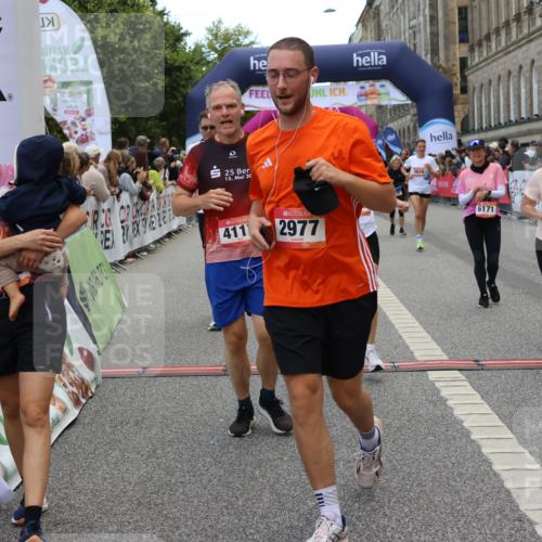 06.09.2026 - CURREX Alsterlauf Strokosch-Dieckow http://msf.ph/oto/10128063 06.09.2026 10:01:49 Ziel 2040, 2229, 2375, 2385, 2977, 3115, 3150, 3322, 3448, 3563, 4067, 4117, 4162, 4608, 4618, 5106, 5186, 5380, 5388, 5429, 5542, 5679, 5734, 6171, 6341, 8122 meine-sportfotos.de