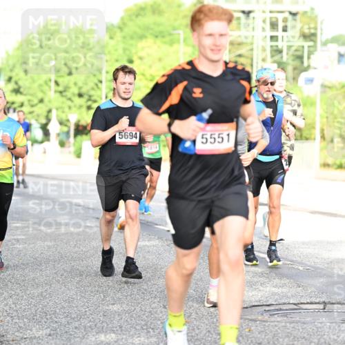 06.09.2026 - CURREX Alsterlauf Dr. Thomas Lammeyer http://msf.ph/oto/10128068 06.09.2026 09:48:17 Laufen 5694, 5551, 5814 meine-sportfotos.de
