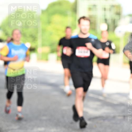 06.09.2026 - CURREX Alsterlauf Dr. Thomas Lammeyer http://msf.ph/oto/10128079 06.09.2026 09:48:18 Laufen  meine-sportfotos.de