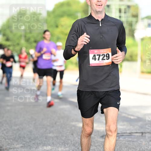 06.09.2026 - CURREX Alsterlauf Dr. Thomas Lammeyer http://msf.ph/oto/10128137 06.09.2026 09:48:27 Laufen 4729 meine-sportfotos.de