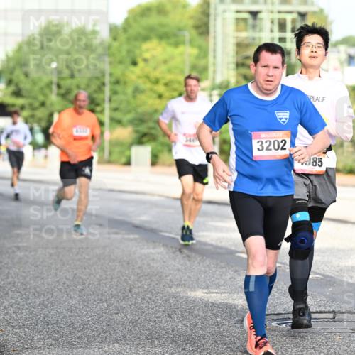 06.09.2026 - CURREX Alsterlauf Dr. Thomas Lammeyer http://msf.ph/oto/10128191 06.09.2026 09:48:39 Laufen 3202, 85 meine-sportfotos.de