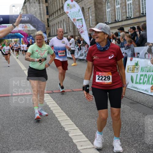06.09.2026 - CURREX Alsterlauf Strokosch-Dieckow http://msf.ph/oto/10128196 06.09.2026 10:01:57 Ziel 2040, 2113, 2229, 2375, 2775, 3150, 3322, 3448, 3585, 3618, 4127, 4618, 5265, 5380, 5542, 5679, 5769, 5899, 6171, 6208, 6341, 8096 meine-sportfotos.de
