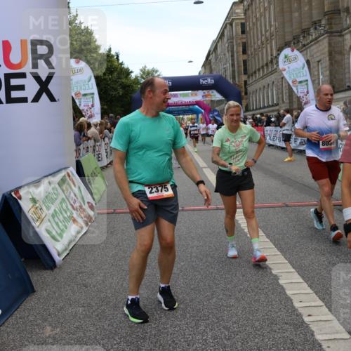 06.09.2026 - CURREX Alsterlauf Strokosch-Dieckow http://msf.ph/oto/10128210 06.09.2026 10:01:58 Ziel 2040, 2113, 2229, 2375, 2775, 3150, 3322, 3585, 3618, 4127, 4618, 5265, 5542, 5679, 5769, 5899, 6208, 6341, 8096 meine-sportfotos.de