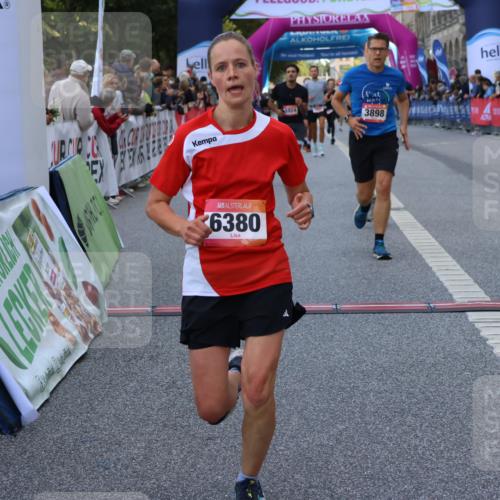06.09.2026 - CURREX Alsterlauf Strokosch-Dieckow http://msf.ph/oto/10128252 06.09.2026 09:49:10 Ziel 2009, 3533, 3880, 3898, 4037, 5068, 5251, 5378, 5448, 5924, 6380, 8106 meine-sportfotos.de
