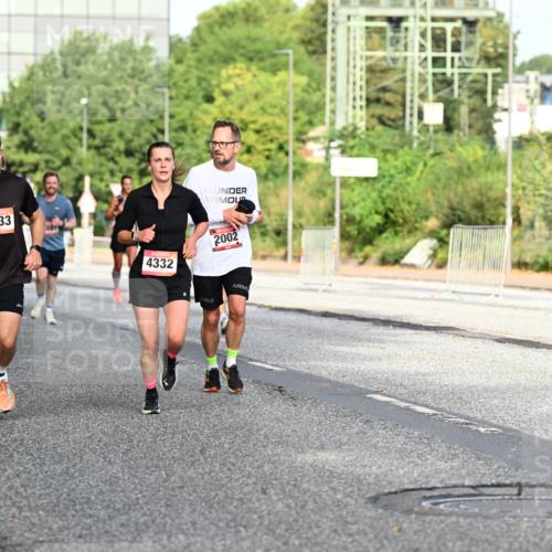 06.09.2026 - CURREX Alsterlauf Dr. Thomas Lammeyer http://msf.ph/oto/10128278 06.09.2026 09:48:49 Laufen 4333, 4332, 2002 meine-sportfotos.de