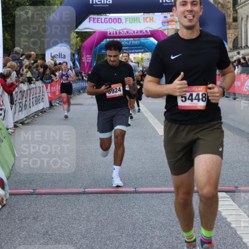 06.09.2026 - CURREX Alsterlauf Strokosch-Dieckow http://msf.ph/oto/10128317 06.09.2026 09:49:13 Ziel 2009, 2216, 3880, 3898, 4037, 4249, 5068, 5251, 5448, 5667, 5924, 6173, 6380, 6415, 8106 meine-sportfotos.de