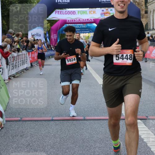 06.09.2026 - CURREX Alsterlauf Strokosch-Dieckow http://msf.ph/oto/10128324 06.09.2026 09:49:13 Ziel 2009, 2216, 3880, 3898, 4037, 4249, 5068, 5251, 5448, 5667, 5924, 6173, 6380, 6415, 8106 meine-sportfotos.de