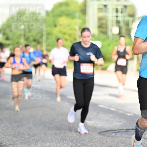 06.09.2026 - CURREX Alsterlauf Dr. Thomas Lammeyer http://msf.ph/oto/10128329 06.09.2026 09:48:55 Laufen 5321, 3975 meine-sportfotos.de