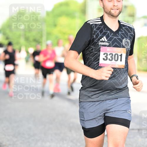06.09.2026 - CURREX Alsterlauf Dr. Thomas Lammeyer http://msf.ph/oto/10128369 06.09.2026 09:48:59 Laufen 3301 meine-sportfotos.de