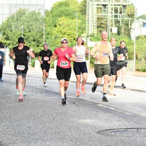 06.09.2026 - CURREX Alsterlauf Dr. Thomas Lammeyer http://msf.ph/oto/10128377 06.09.2026 09:49:00 Laufen 375, 4935, 4301, 3124, 3789, 2284, 662, 3041 meine-sportfotos.de