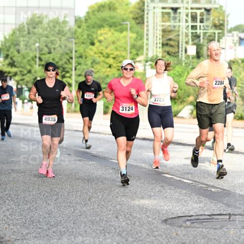06.09.2026 - CURREX Alsterlauf Dr. Thomas Lammeyer http://msf.ph/oto/10128384 06.09.2026 09:49:01 Laufen 4375, 4935, 4301, 3124, 3789, 2284 meine-sportfotos.de
