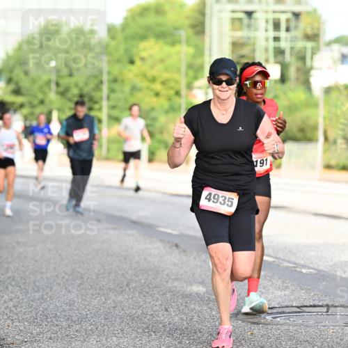 06.09.2026 - CURREX Alsterlauf Dr. Thomas Lammeyer http://msf.ph/oto/10128400 06.09.2026 09:49:03 Laufen 4935, 191 meine-sportfotos.de
