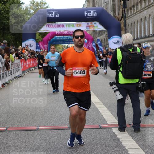 06.09.2026 - CURREX Alsterlauf Strokosch-Dieckow http://msf.ph/oto/10128417 06.09.2026 10:02:08 Ziel 2113, 2513, 2775, 3090, 3547, 3585, 3800, 3883, 4097, 4734, 5013, 5466, 5485, 5728, 5769, 6208, 8175 meine-sportfotos.de