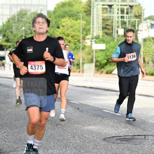 06.09.2026 - CURREX Alsterlauf Dr. Thomas Lammeyer http://msf.ph/oto/10128433 06.09.2026 09:49:07 Laufen 9, 4375, 139 meine-sportfotos.de