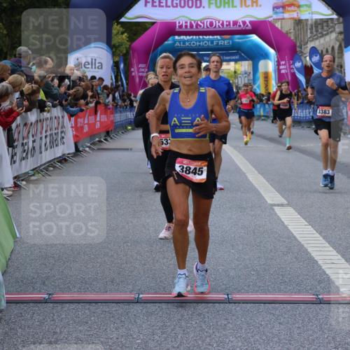 06.09.2026 - CURREX Alsterlauf Strokosch-Dieckow http://msf.ph/oto/10128435 06.09.2026 09:49:20 Ziel 1045, 2009, 2216, 3383, 3845, 3940, 4249, 4722, 4999, 5331, 5667, 5784, 5924, 6173, 6415, 8065 meine-sportfotos.de