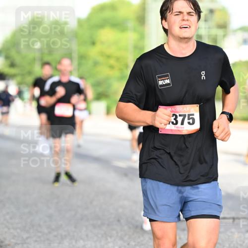 06.09.2026 - CURREX Alsterlauf Dr. Thomas Lammeyer http://msf.ph/oto/10128442 06.09.2026 09:49:08 Laufen 375, 00, 6130 meine-sportfotos.de