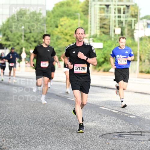 06.09.2026 - CURREX Alsterlauf Dr. Thomas Lammeyer http://msf.ph/oto/10128453 06.09.2026 09:49:09 Laufen 5882, 5129, 3289 meine-sportfotos.de