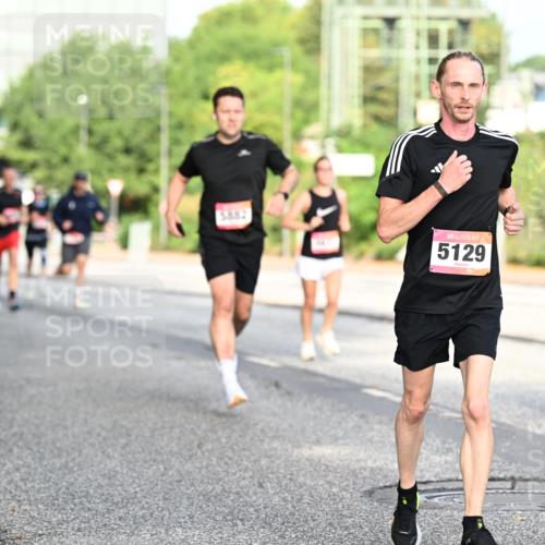 06.09.2026 - CURREX Alsterlauf Dr. Thomas Lammeyer http://msf.ph/oto/10128464 06.09.2026 09:49:10 Laufen 5882, 5129, 3289 meine-sportfotos.de