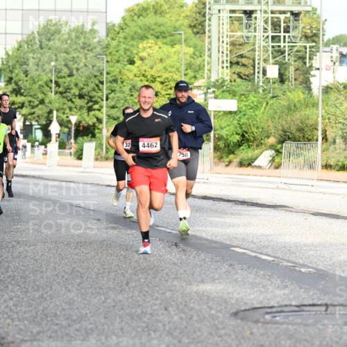 06.09.2026 - CURREX Alsterlauf Dr. Thomas Lammeyer http://msf.ph/oto/10128504 06.09.2026 09:49:14 Laufen 2511, 5294, 4005, 32, 4462, 758 meine-sportfotos.de