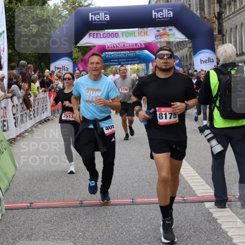 06.09.2026 - CURREX Alsterlauf Strokosch-Dieckow http://msf.ph/oto/10128509 06.09.2026 10:02:11 Ziel 2389, 2513, 2700, 3090, 3547, 3728, 3800, 3883, 4097, 4734, 5013, 5109, 5466, 5485, 5728, 6383, 8175 meine-sportfotos.de