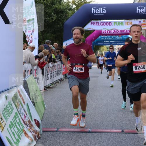 06.09.2026 - CURREX Alsterlauf Strokosch-Dieckow http://msf.ph/oto/10128517 06.09.2026 09:49:29 Ziel 1045, 2112, 2812, 3033, 3246, 3940, 4722, 4896, 4999, 5605, 5760, 5784, 6105, 6123, 6181, 6240 meine-sportfotos.de